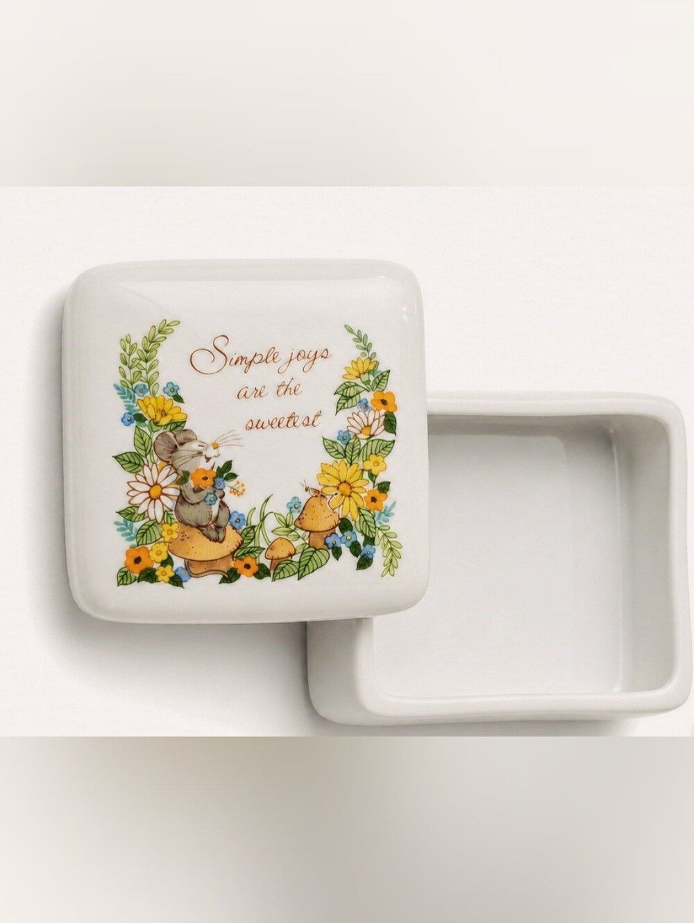 Vintage 1970s Trinket Jewelry Box